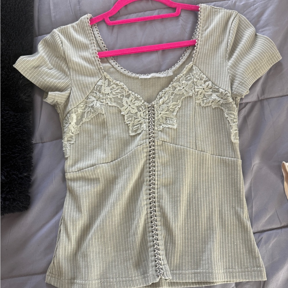 BKE Lace Accent Ribbed Blouse - Cream